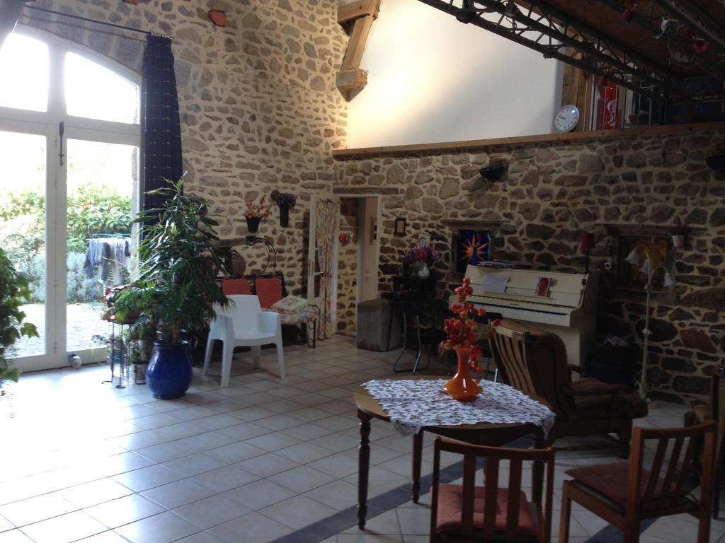 Le Pigeonnier De Quarre Quarré-les-Tombes Exterior foto